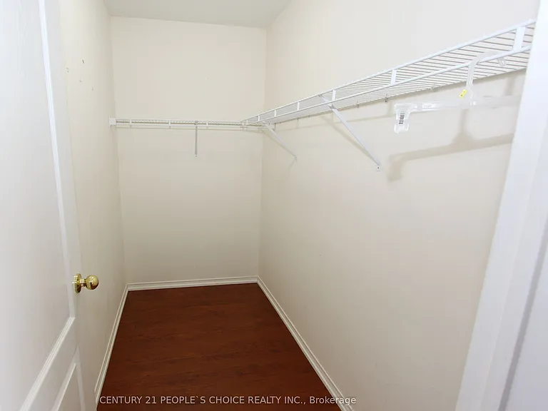 14 Thornbush Blvd — Photo 19