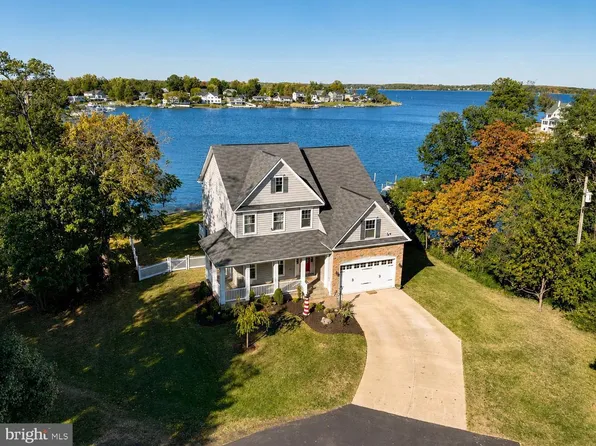 3956 Honeysuckle Dr, Edgewater, MD 21037