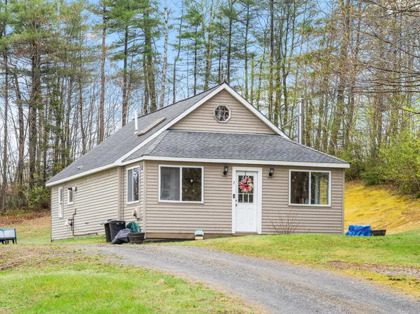 7 Silas Burbank Drive, Belgrade, ME 04917