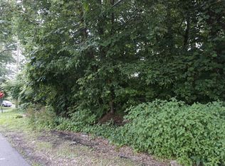 Charles St, Torrington, CT 06790