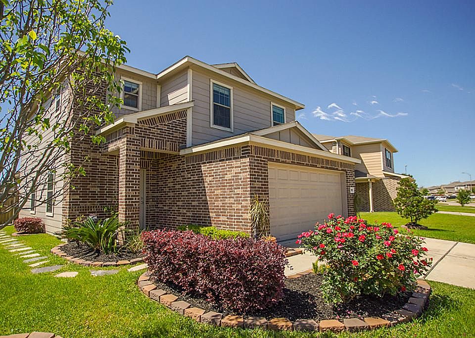 1st image of 8123 Yaupon View Dr