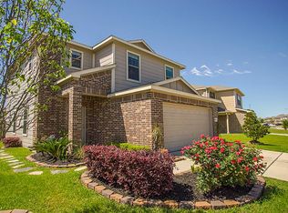 8123 Yaupon View Dr, Cypress, TX 77433
