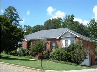 136 Poplar St, Prattville, AL 36066