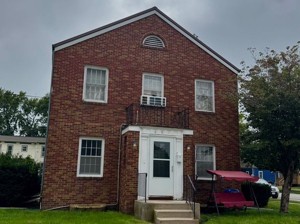 301 S Elm St #1/3