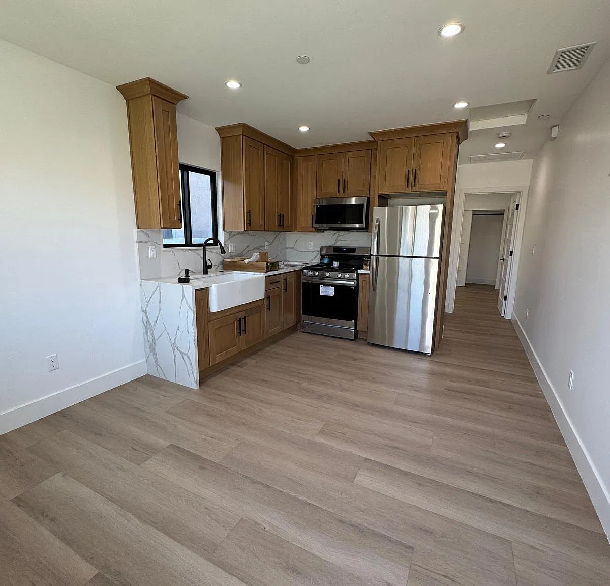 Greenwood Ave, Torrance — Photo 2
