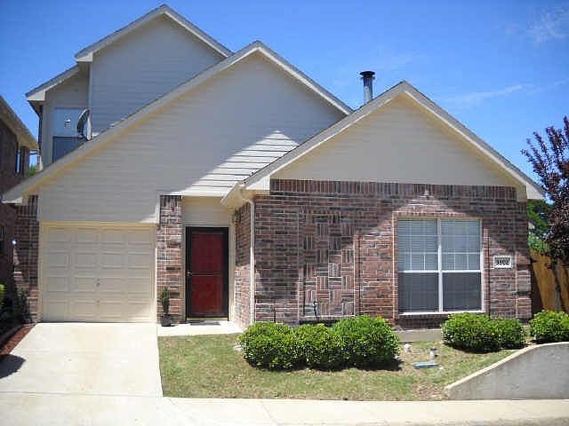 1st image of 3802 Brandon Park Dr