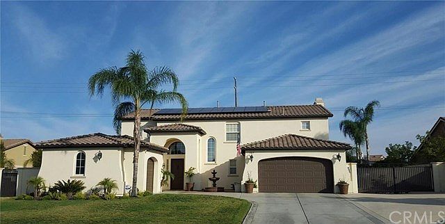 2nd image of 1215 Pamplona Dr