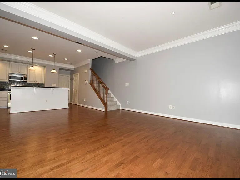 5723 Callcott Way #L — Photo 7