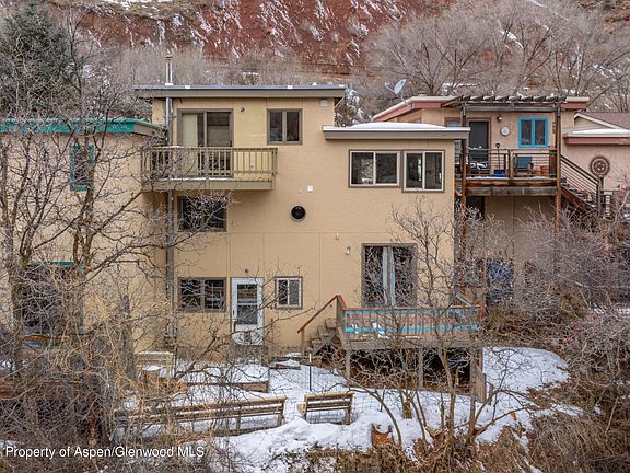 3rd image of 3104 Hager Ln