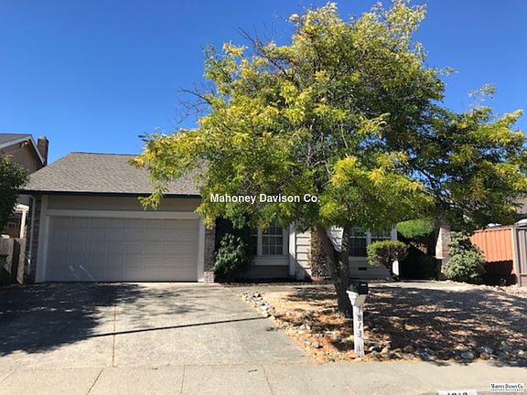 2nd image of 1813 Village East Dr