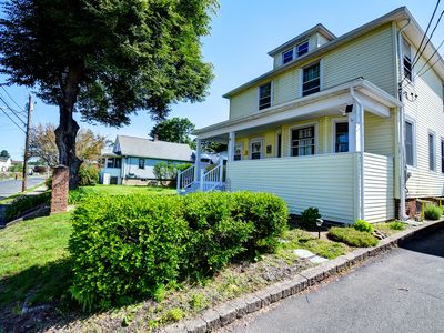 32 Columbus Street, East Hartford, CT, 06108