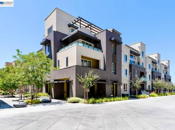 2348 Kinetic Cmn Unit 311, Fremont, CA 94539