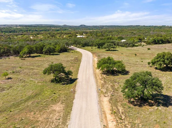 1318 Klett Ranch Road, Johnson City, TX 78636-4675