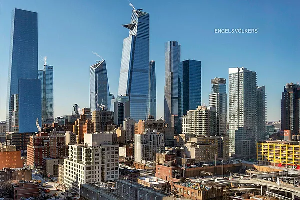 Sold by Engel & Völkers New York City | media 11