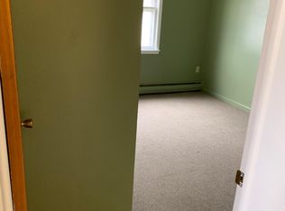 349 Safford St APT 1, Bennington, VT 05201