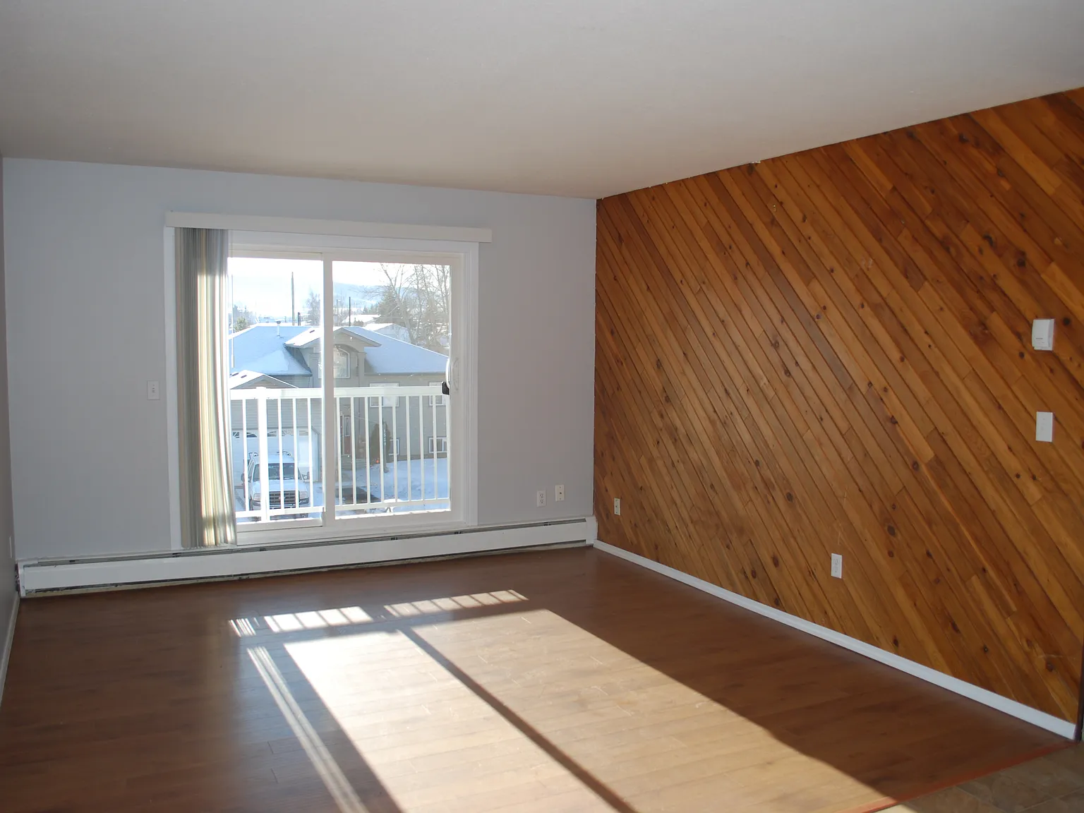 Heritage House — Photo 4