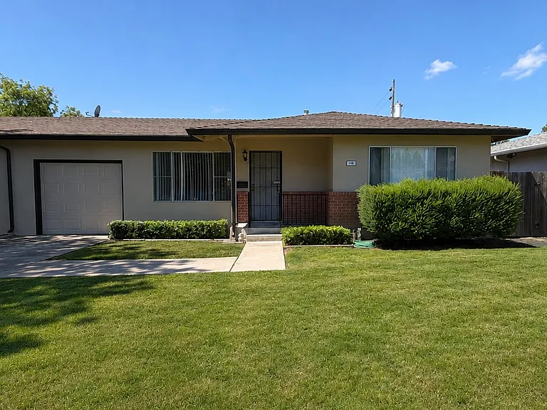 114 Erma Ave — Photo 1