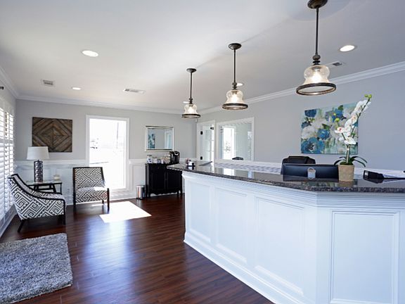 5th image of 4809 Park Towne Way Unit 174