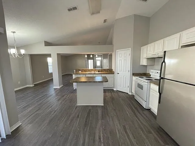 124 Sandstone Trl — Photo 9