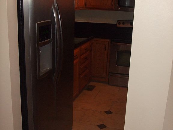 4th image of 8316 Clearwater Ct