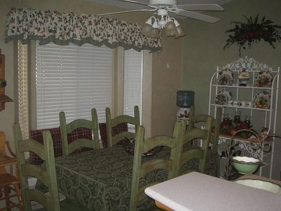 3rd image of 30451 Bear River Dr