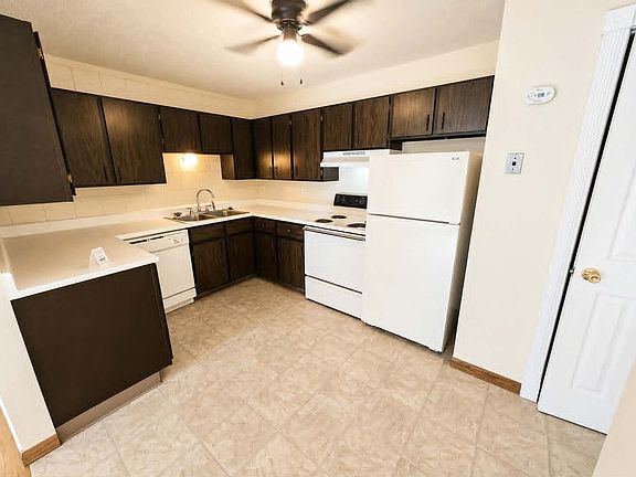 5th image of 724 2nd St