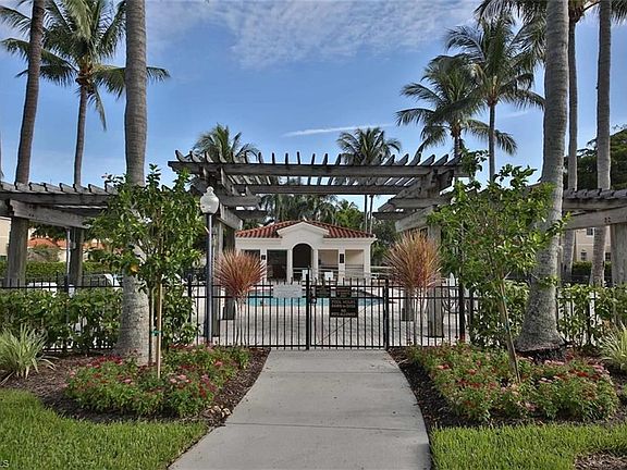 COMMUNITY POOL AND PATIO