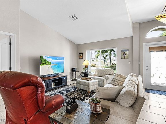 5th image of 2847 NW 46th Pl
