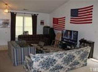 2925 Golden Oak Ct, Raleigh, NC 27603