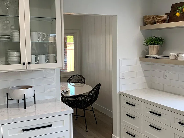 2606 Elden Ave #D — Photo 4