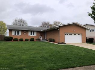 2179 Daniels Ave, Akron, OH 44312