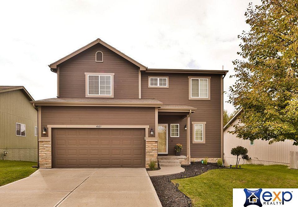 1st image of 4605 Clearwater Dr