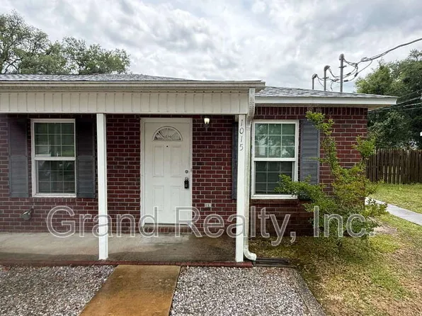 1015 Peakview Dr, Pensacola, FL 32514