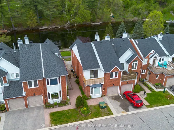 63 Shoreline Dr, Bracebridge, ON P1L 1Z3