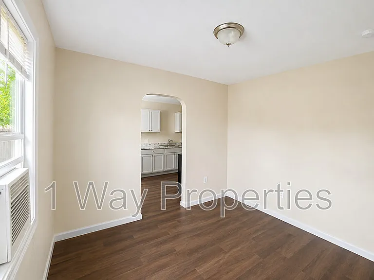804 Garden Rd #1/2 — Photo 4