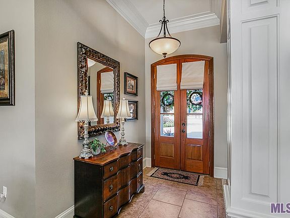 3rd image of 41165 Clearwater Ave