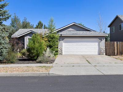 2756 NE Rainier Dr, Bend, OR, 97701