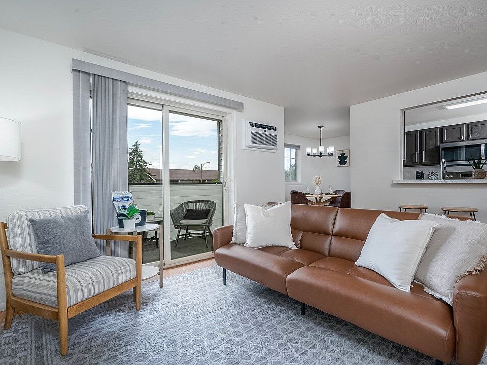 1st image of 1430 3rd Ave E #3