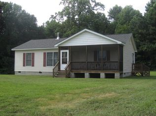 4991 Chestnut Fork Rd, Gloucester, VA 23061