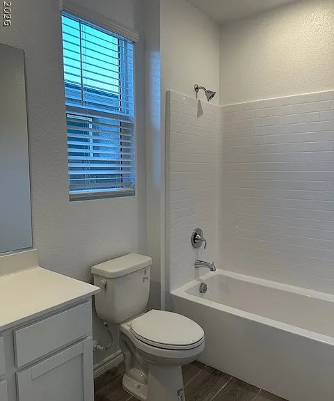 9733 Redwood Cascade St — Photo 12