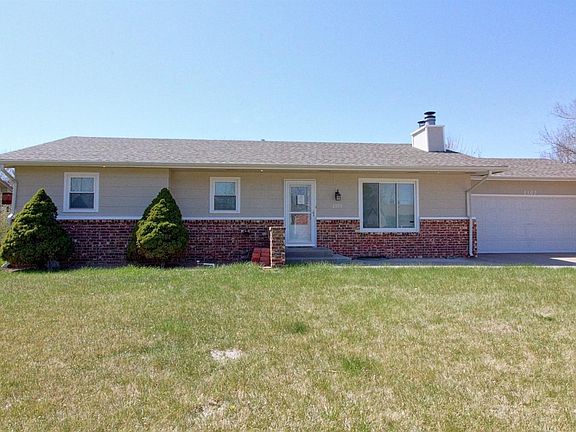 2nd image of 2103 N Sunflower St