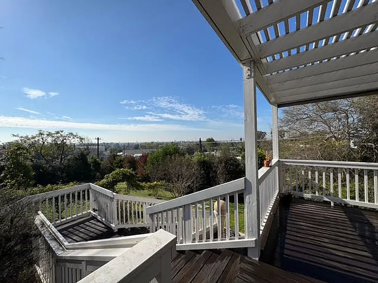 714 Ocean View Dr — Photo 40