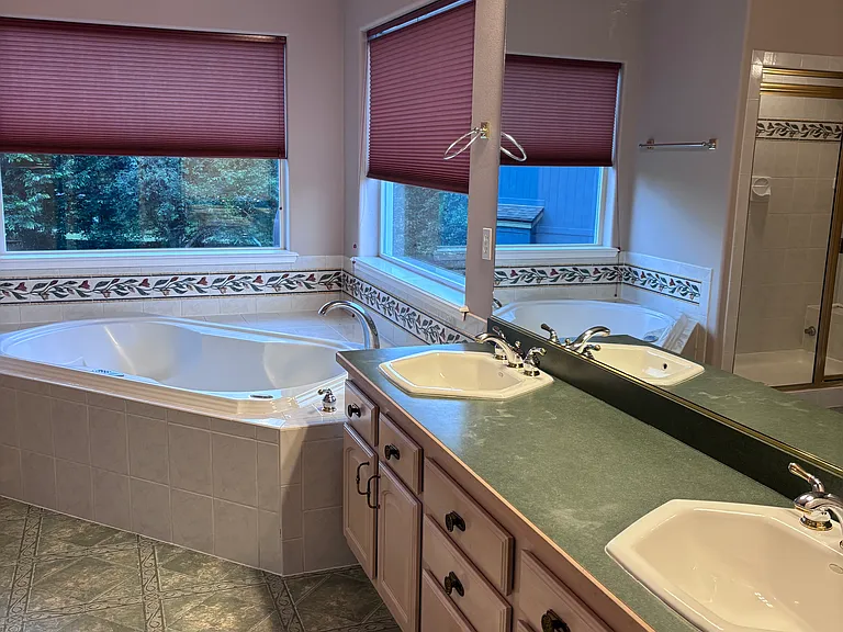 2436 Marian Bay Cir — Photo 9
