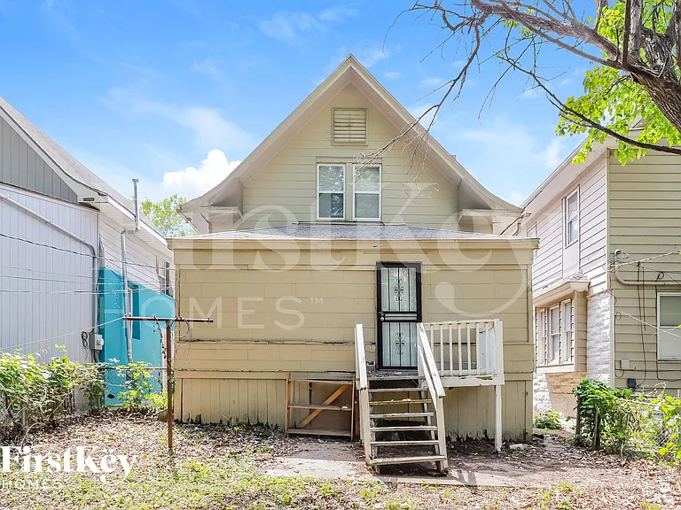 1603 Elmwood Ave — Photo 15