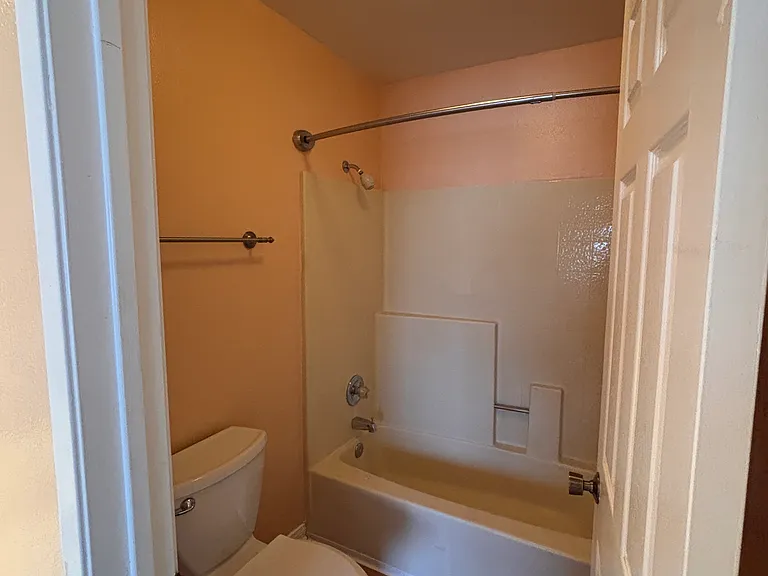 44532 15th St E #8 — Photo 20