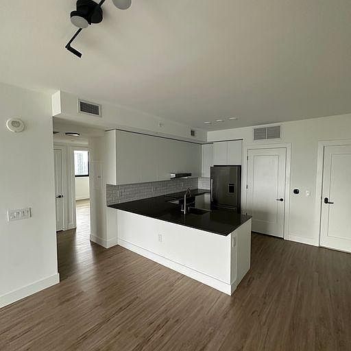 1st image of 650 NE 7th St #200