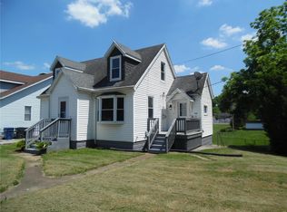 416 S 10th St, Belleville, IL