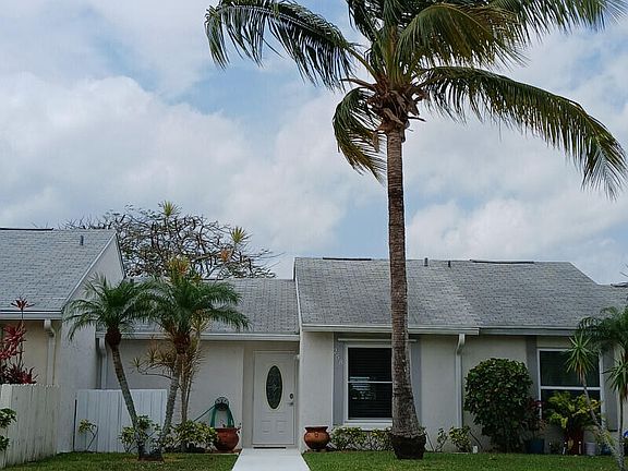 2nd image of 258 Palmetto Court