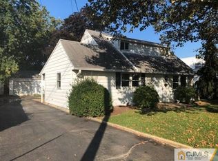 26 Marshall Pl, Sayreville, NJ 08872