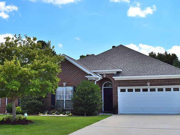 2nd image of 436 Daventry Cir